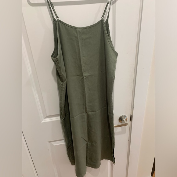 NWT 100% Tencel, Agave Green, 10 Tree slip Dress, Never Worn. - Picture 3 of 12